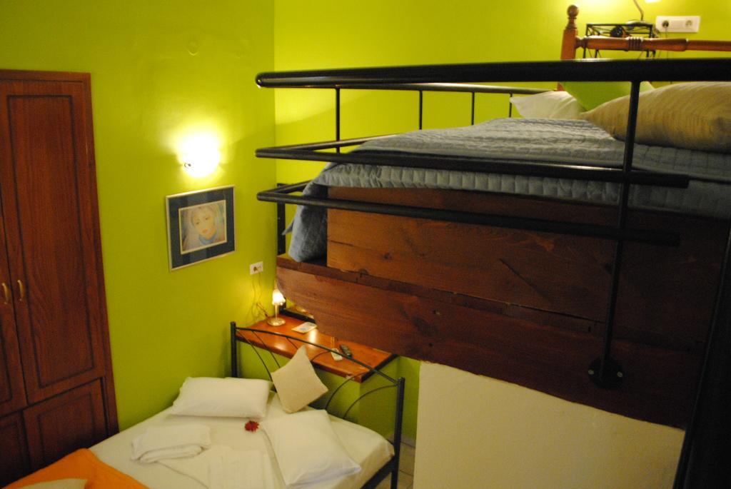 Traditional Idramon Hotel Chania  Zimmer foto